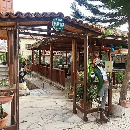 Tas מוטל סייד